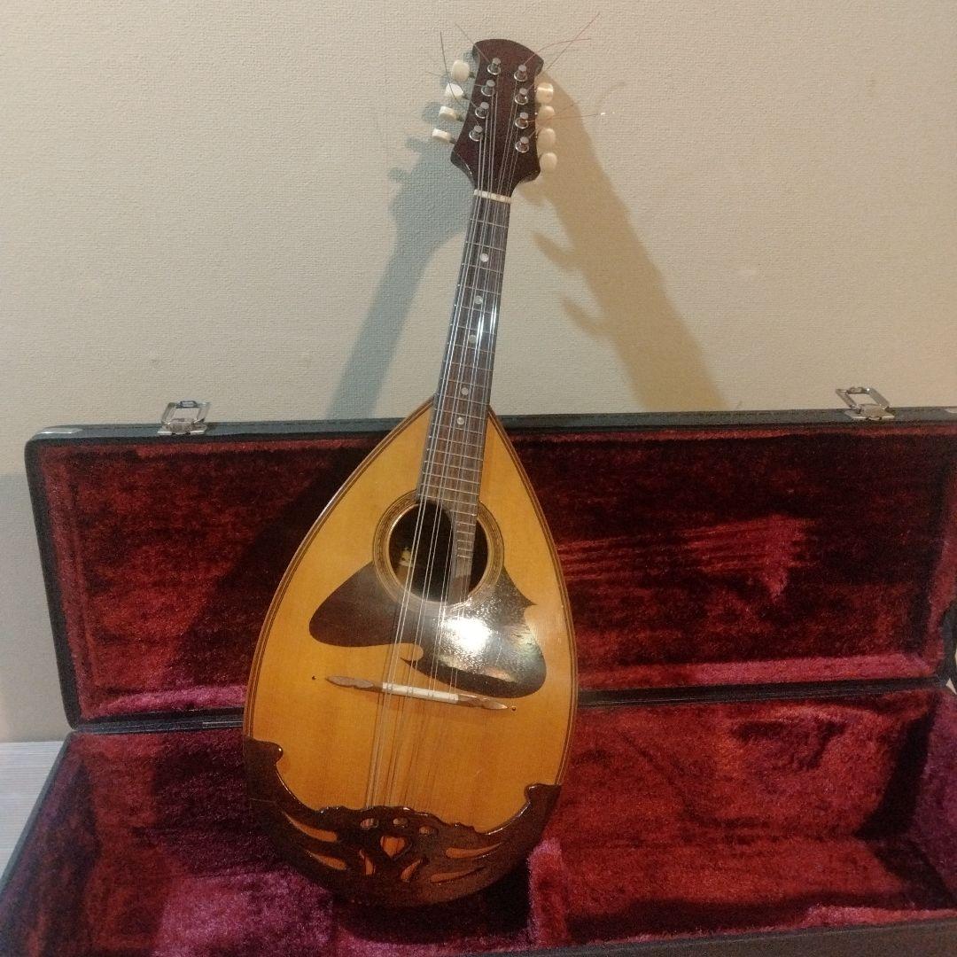 Suzuki マンドリン 226 ハードケース付き