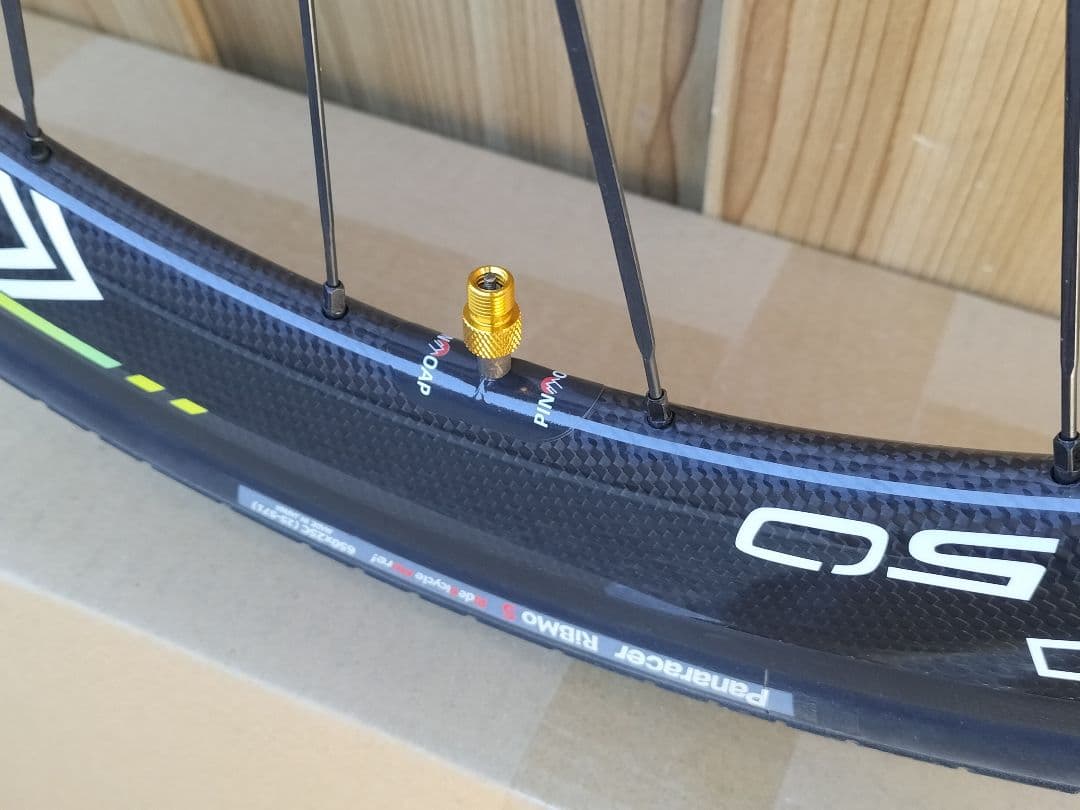 650C カーボンリム/ディスク両用 スルーアクスル/クイック両用