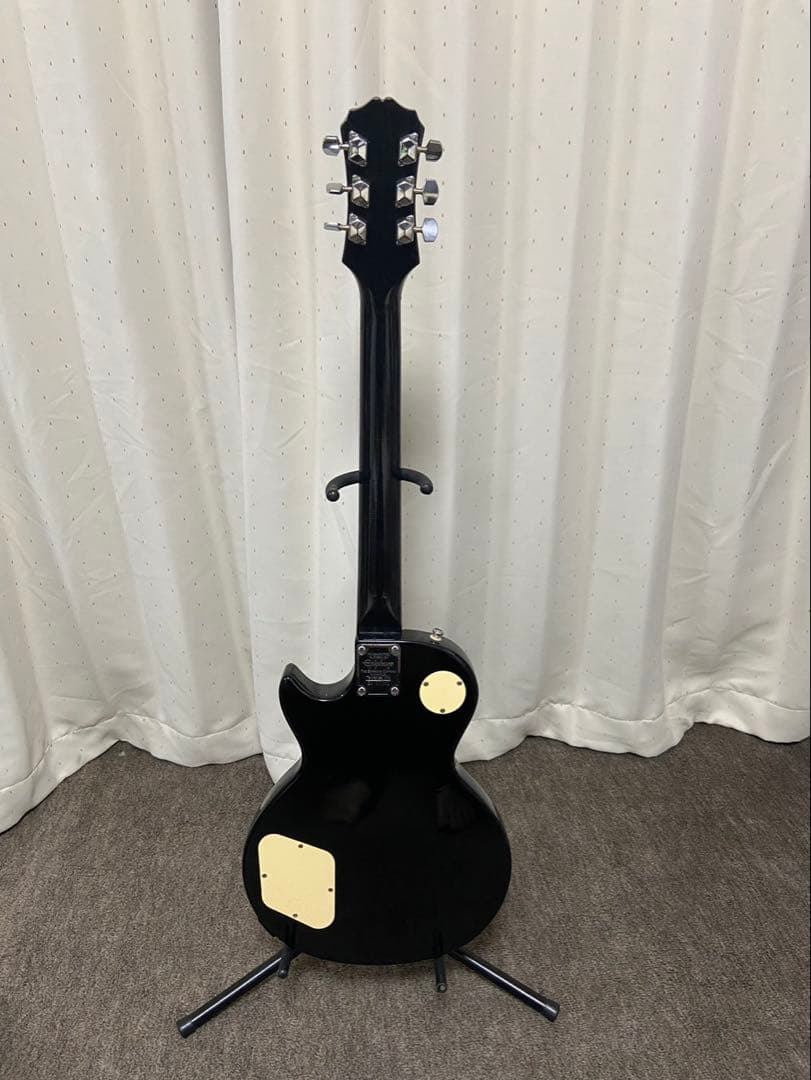 Epiphone レスポール　エレキギター ブラック ハードケース付き