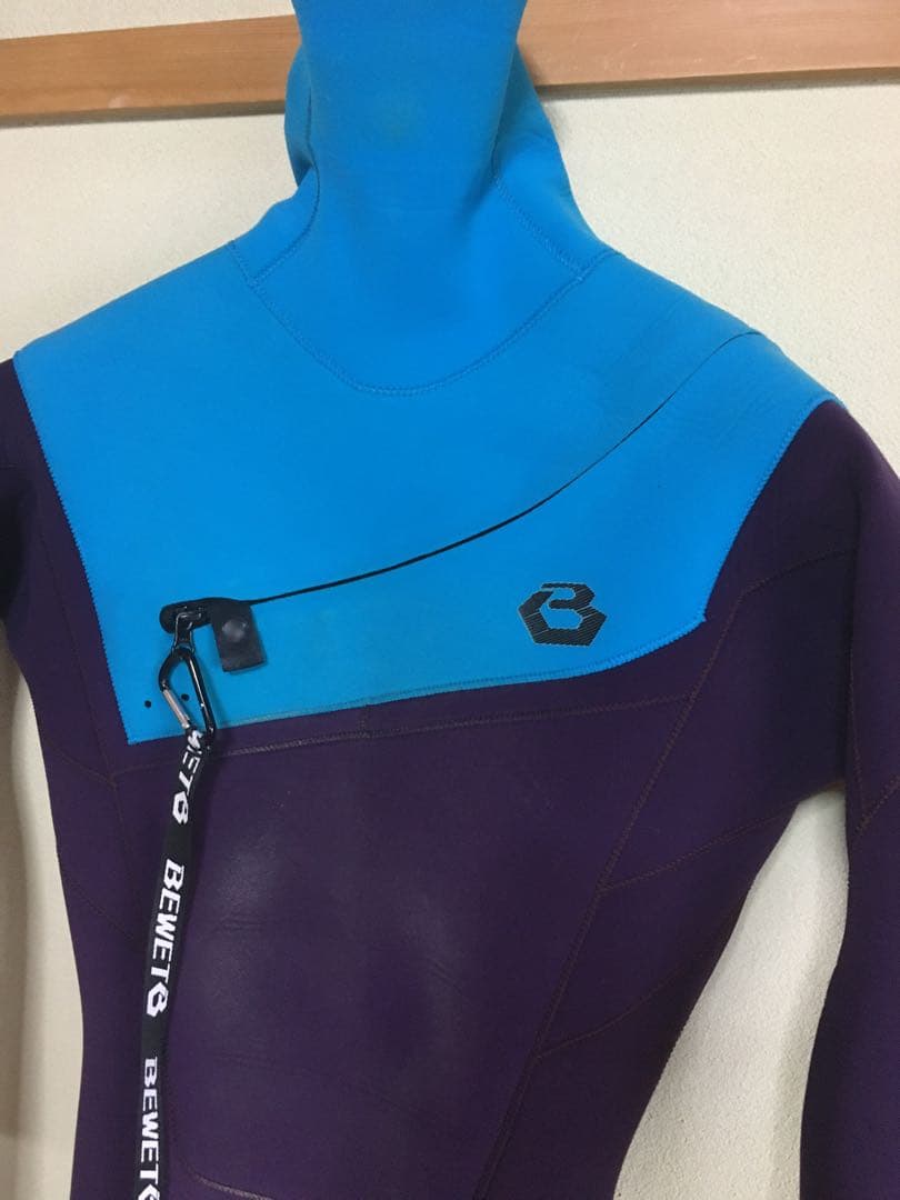 ビーウェット　￼フリーショルダー　2ミリフルスーツ