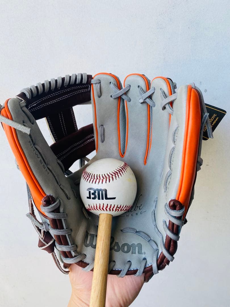 ウィルソン　軟式用グラブ（内野手用）