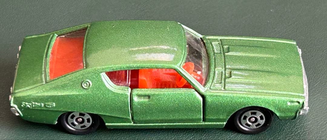 トミカ ニッサン スカイライン 2000GT-X 輸出仕様