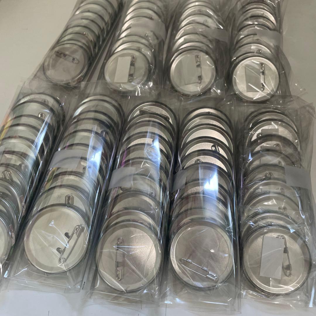 C35. 浦島坂田船 カジノ うらたぬき 缶バッジ 2019 夏ツ 等身