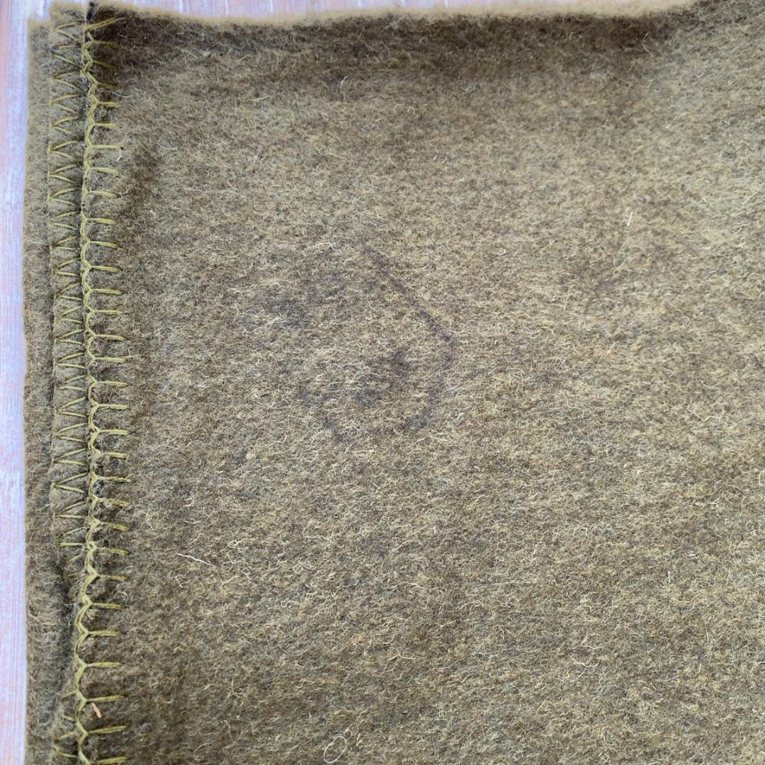 デッドストック ハンガリー軍 ウールブランケット 毛布 195×143cm