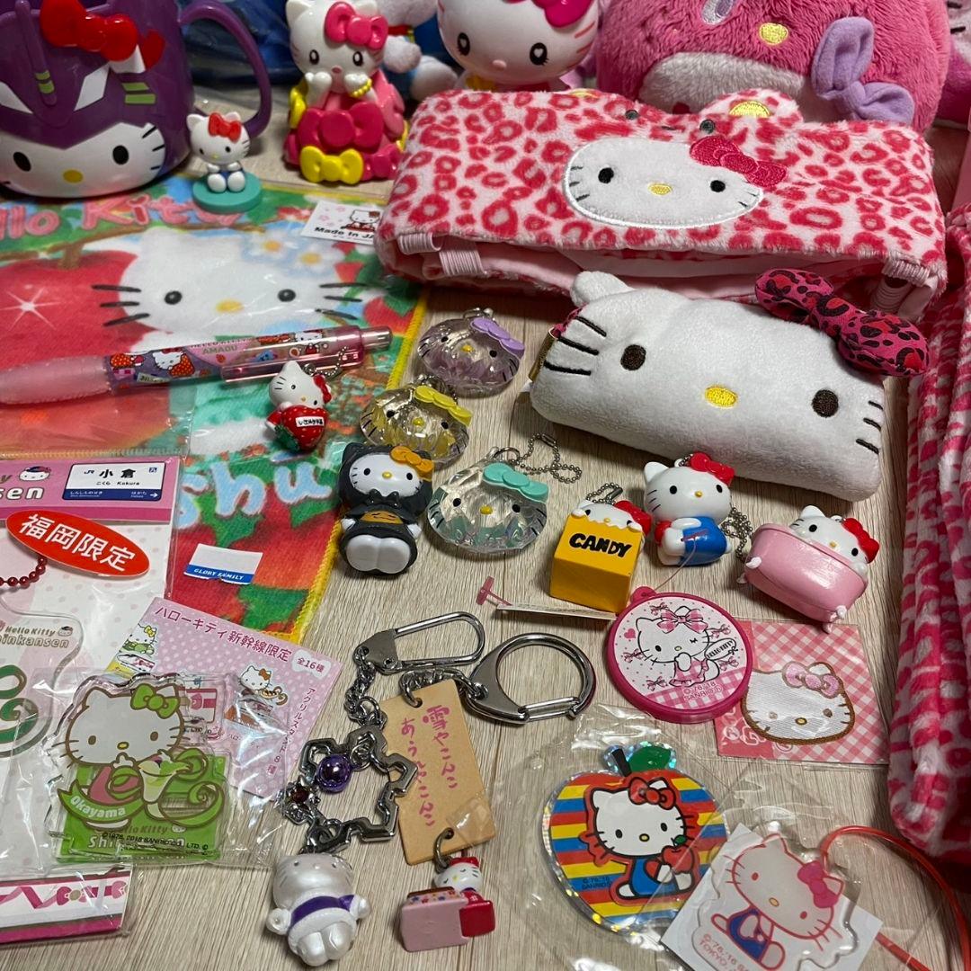 最終価格 ハローキティ エヴァコラボ ご当地キティ キーホルダー 雑貨