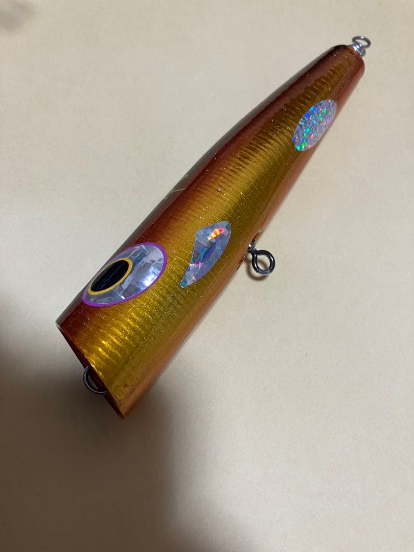 新品　若夏オーバル180 アカキン　貝田ルアー