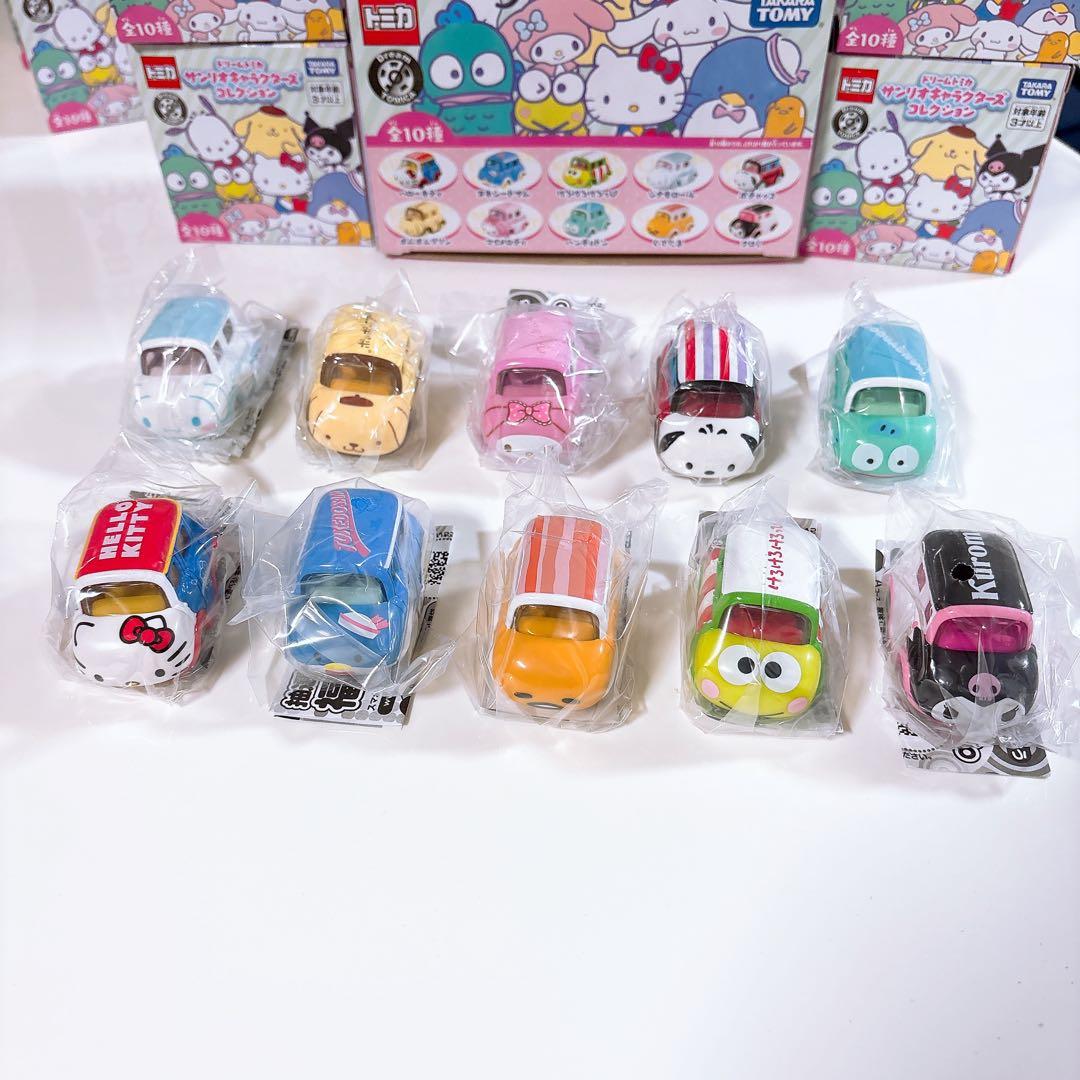 美品 トミカ サンリオ コンプリートBOX キャラクターズコレクション ミニカー