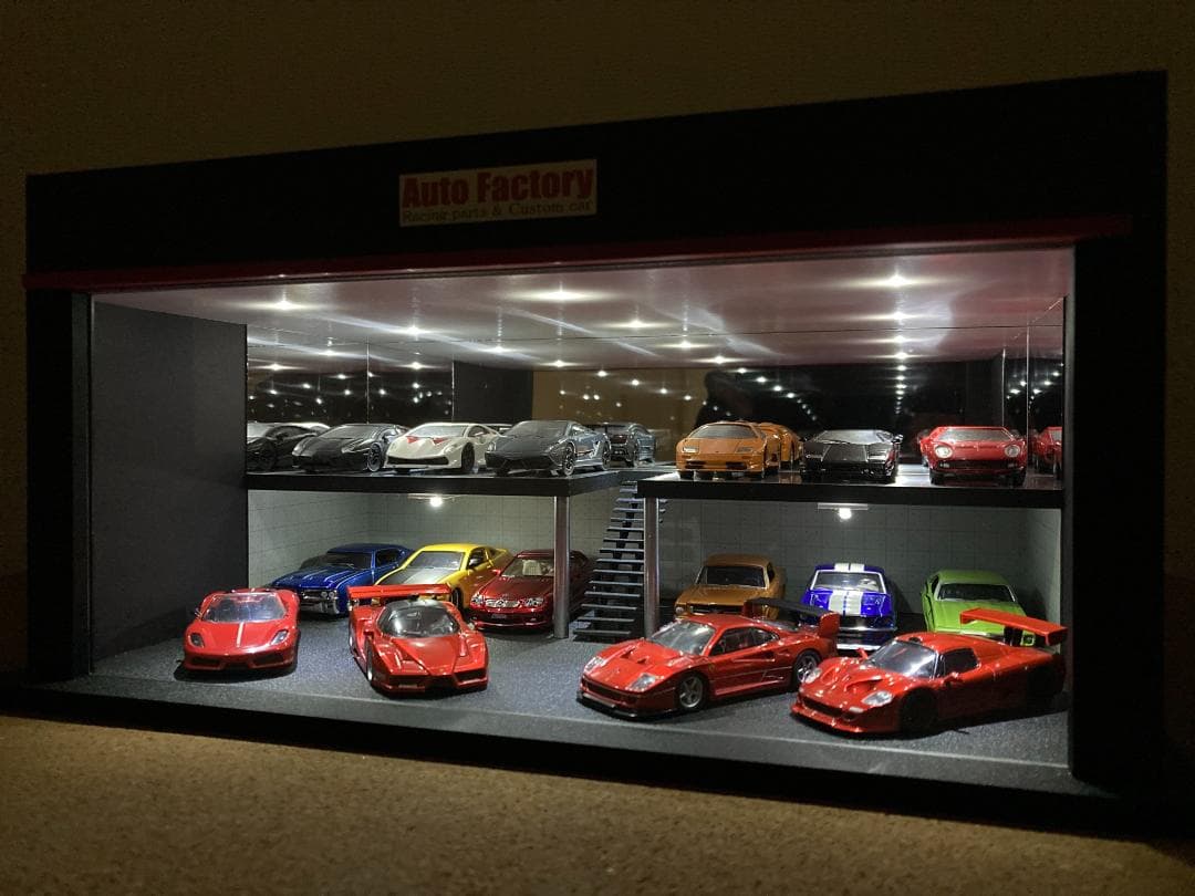 ミニカー専用ジオラマ：1/64 ショールームⅣ／在庫SALE！