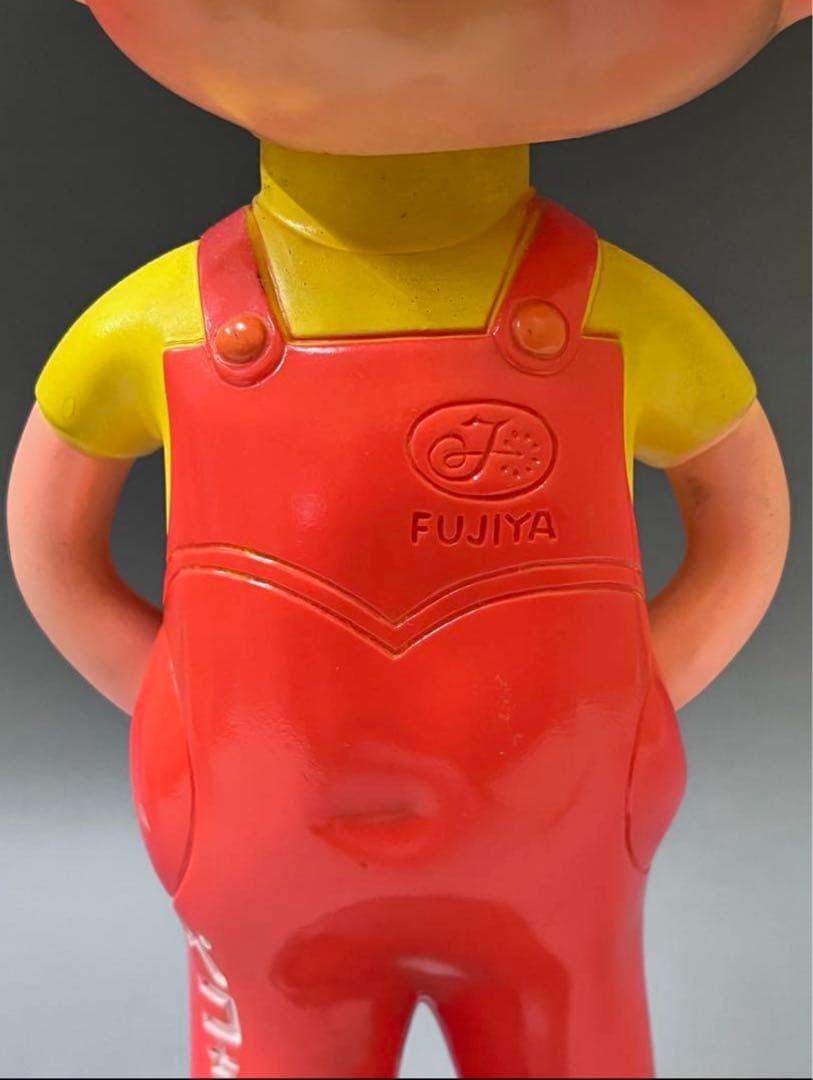 P36 レトロ　希少品❗️洋菓子&レストラン首振りペコちゃん人形　ペコちゃん人形