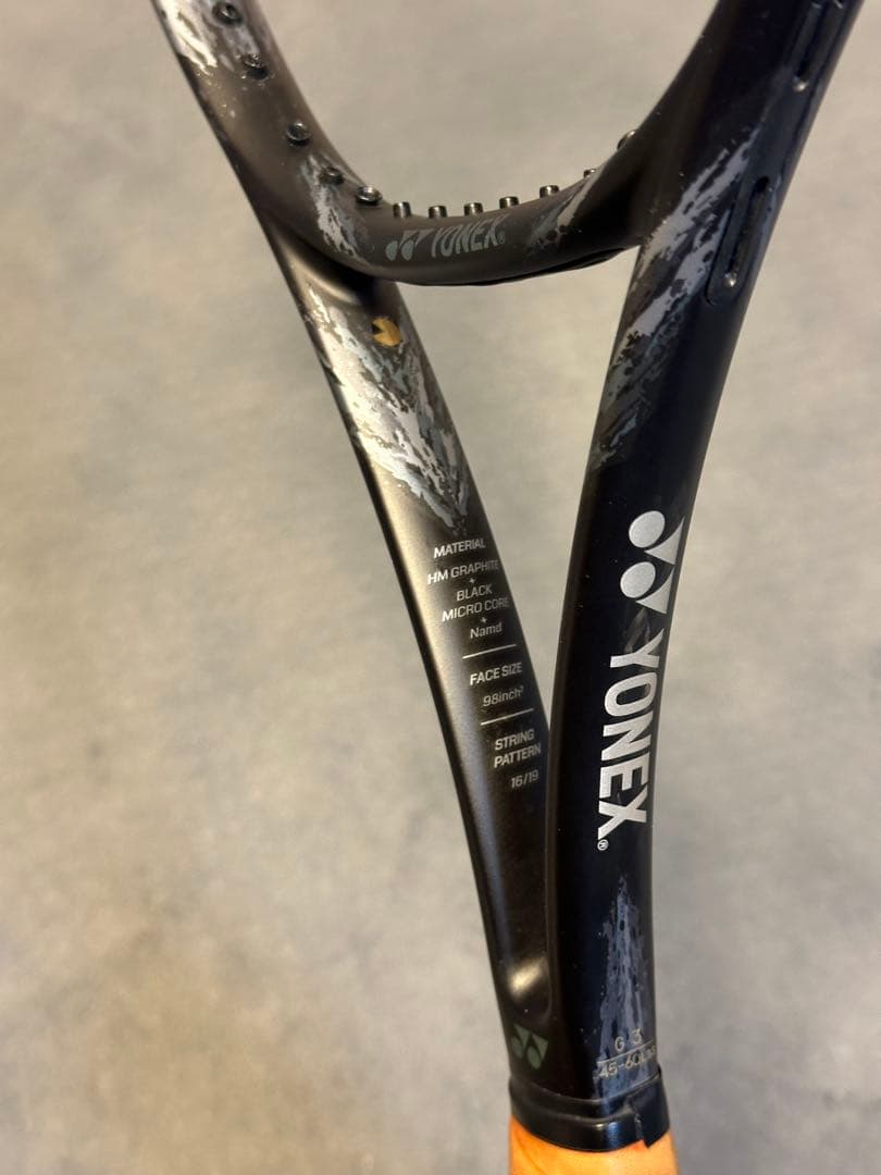 【極美品】YONEX REGNA 98