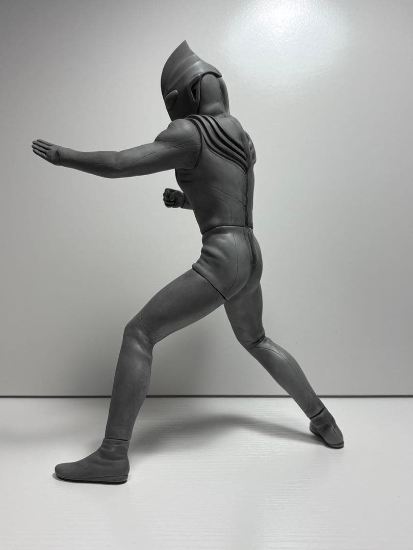 CCP 100体限定　ウルトラマンティガ マルチタイプ 光の巨人像Ver