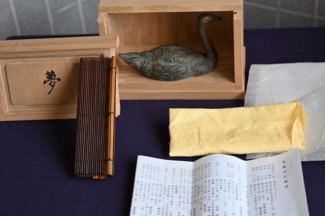 進藤武松 　白鳥 　ブロンズ　 置物　 銅製 箱　 美品