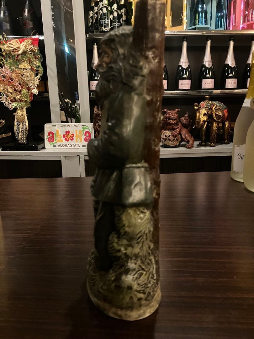 【希少】イタリアワイン HAND PAINTED 1978 杖を持つ陶器製の老人