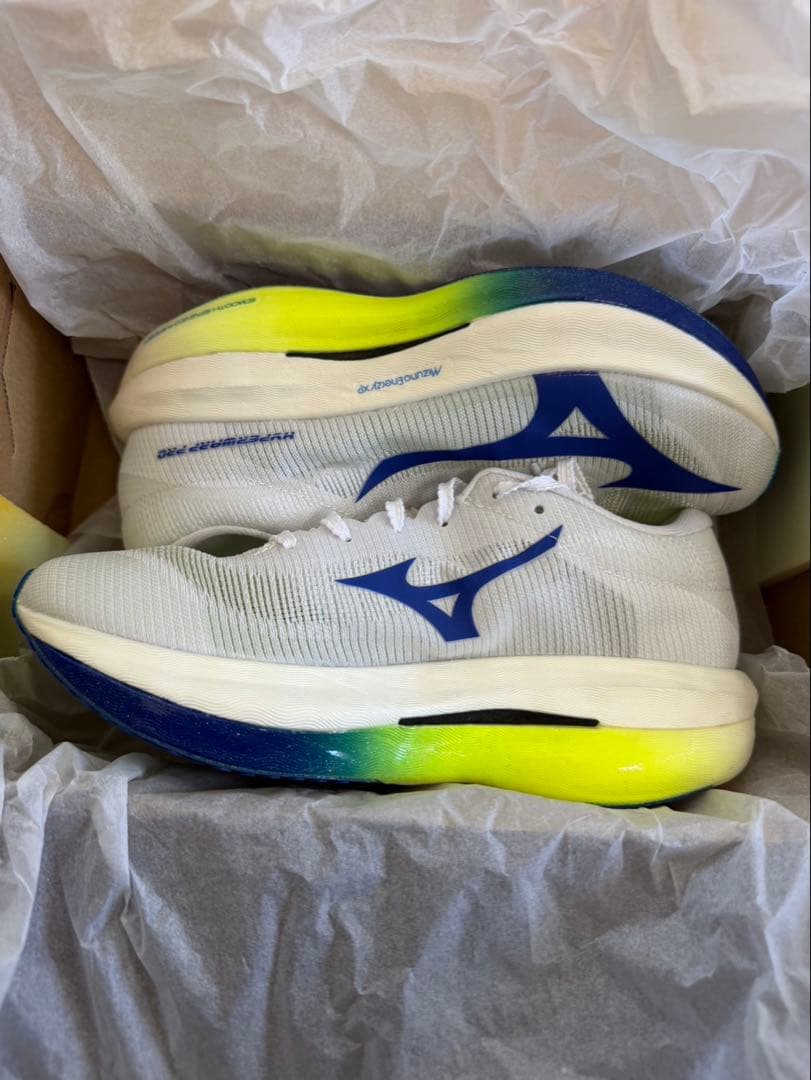 【美品】ミズノ HYPERWARP PRO 23.5cm