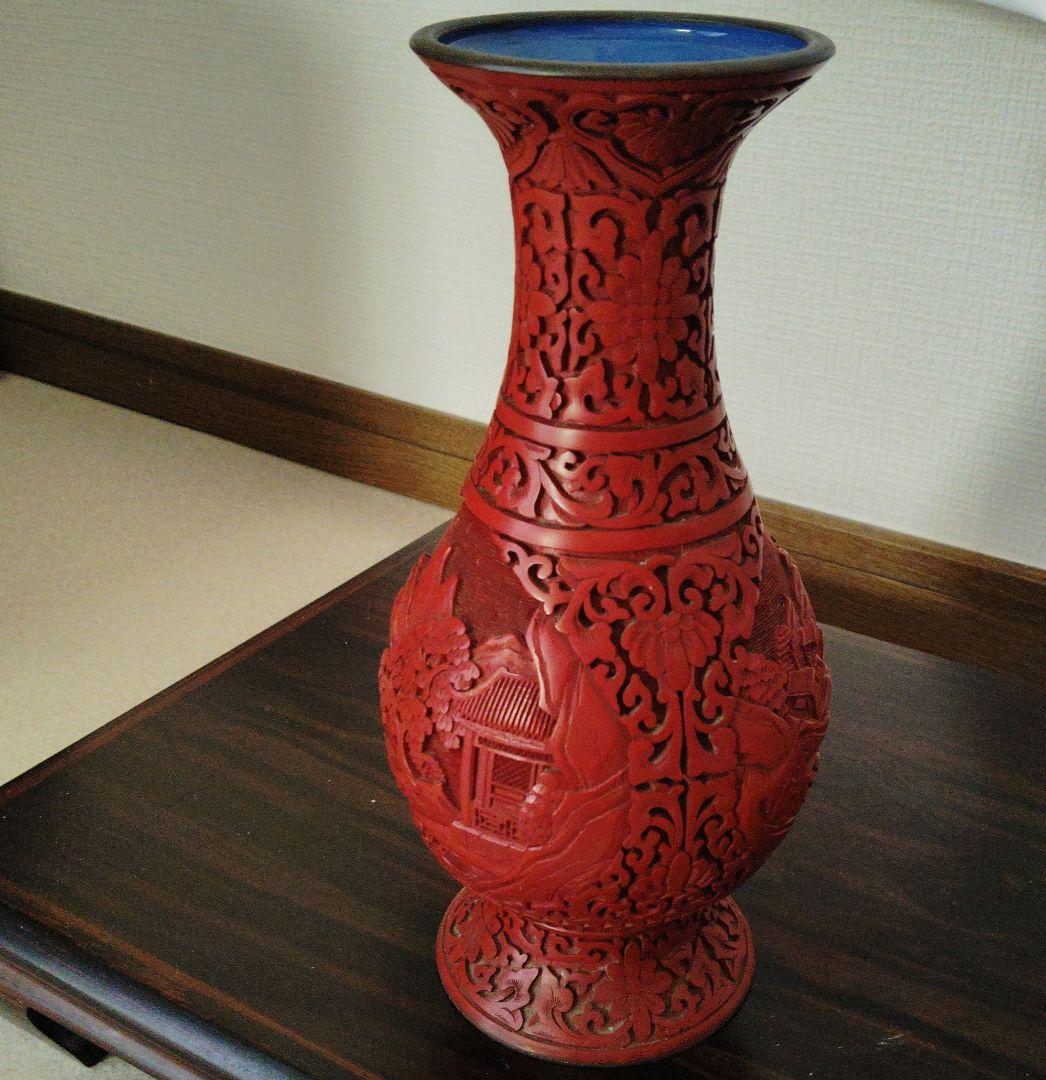 中国　剔紅　堆朱　内七宝　朱色赤花瓶　アンティーク　古美術品