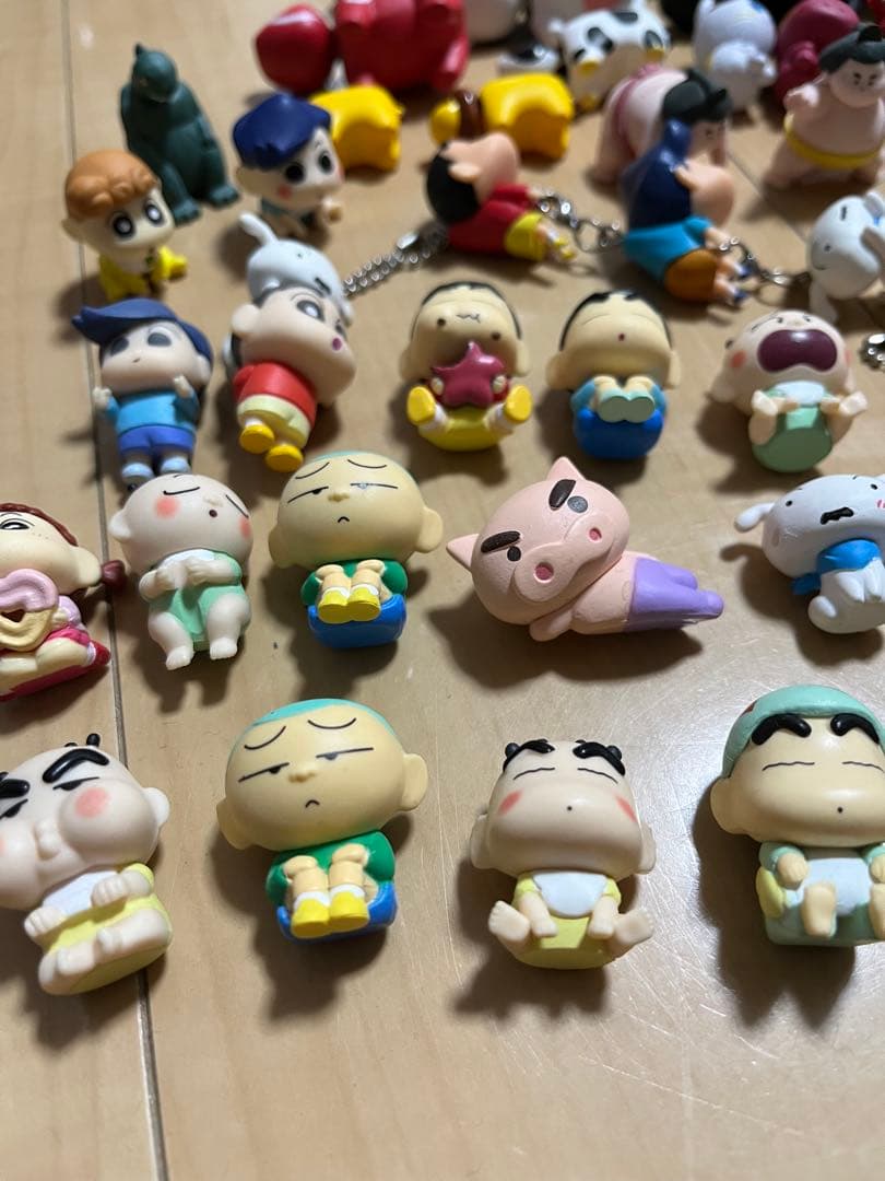 クレヨンしんちゃん・ドラえもん・ポケモン フィギュアセット