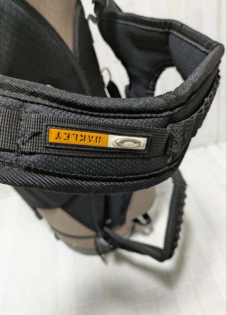OAKLEY スタンド式キャディバック　オークリー　ゴルフバッグ