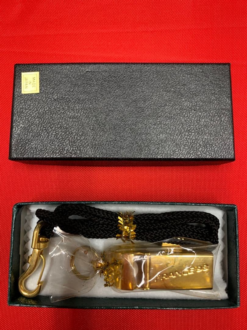 入手不可能！廃業・野田鶴声社 ’98フランスWC 非売品金張ホイッスル