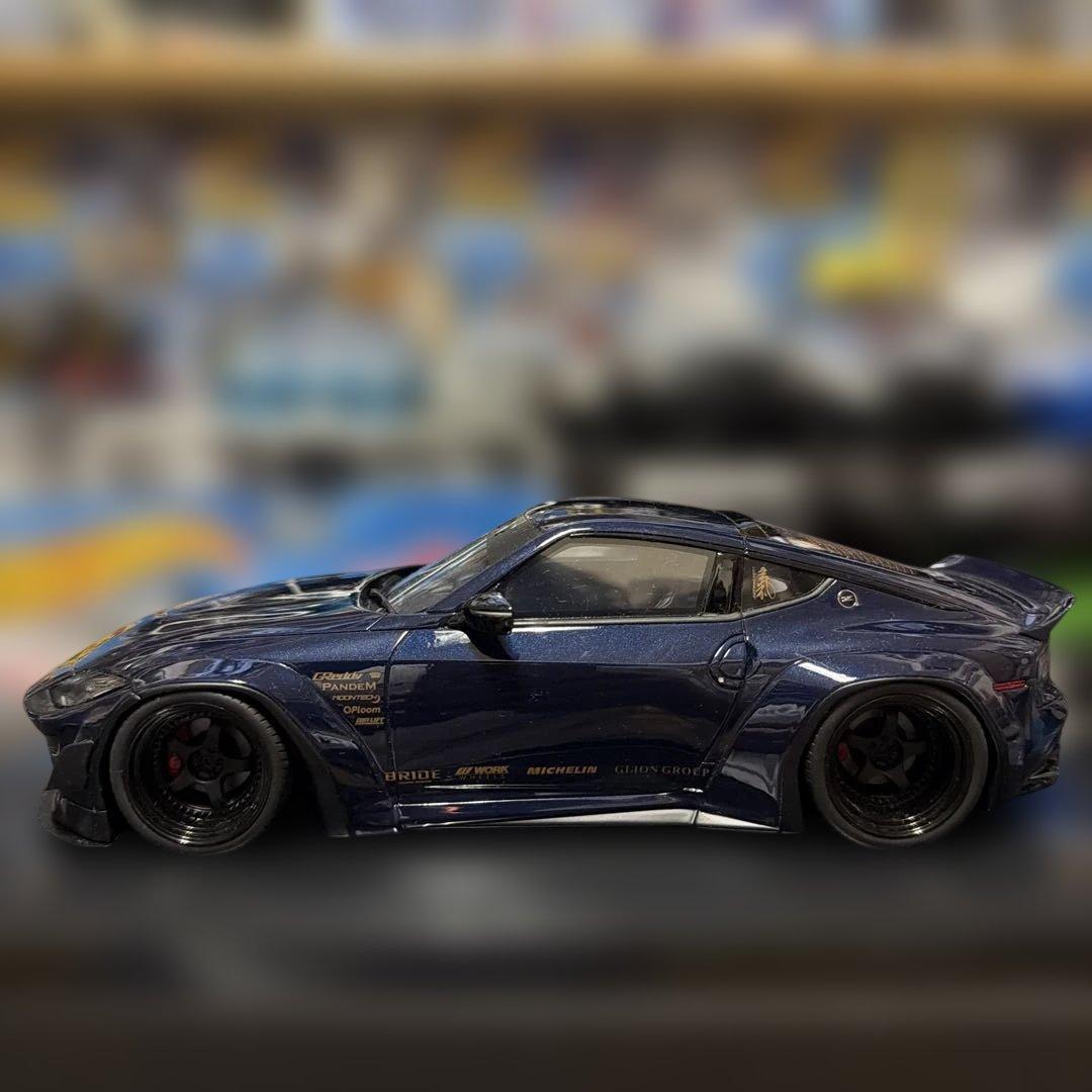 Nissan Z 1/18 ミニカー　GT SPIRIT リミテッドエディション