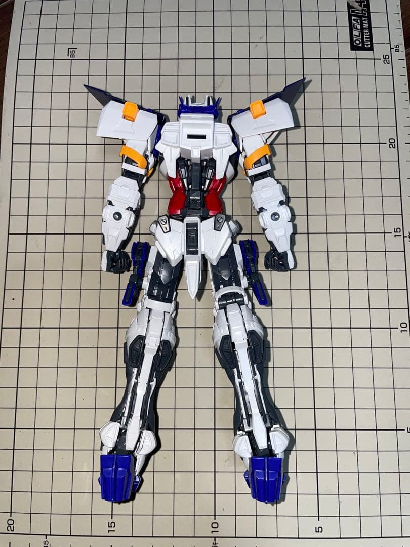 GBK-20 ガンダムアストレイ　韓国ガンダムベース限定 完成品 ガンプラ完成品