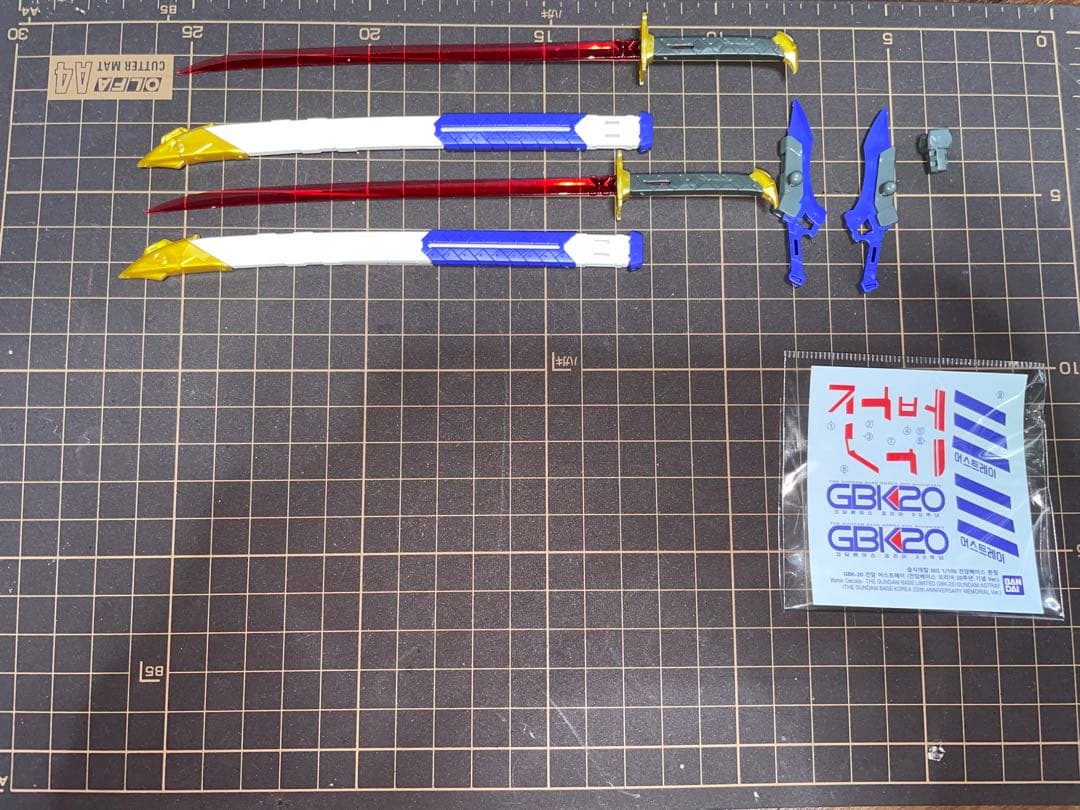 GBK-20 ガンダムアストレイ　韓国ガンダムベース限定 完成品 ガンプラ完成品