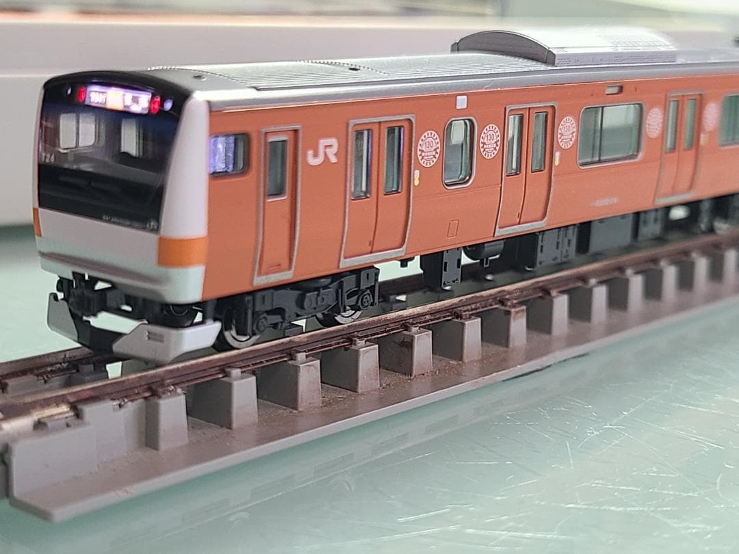 トミックス　97916 E233系　中央線開業130周年記念ラッピング　最終価格