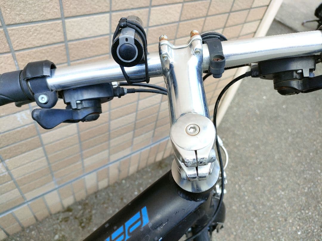 美品✨クロスバイク マットブラック 福岡市内と周辺限定配送