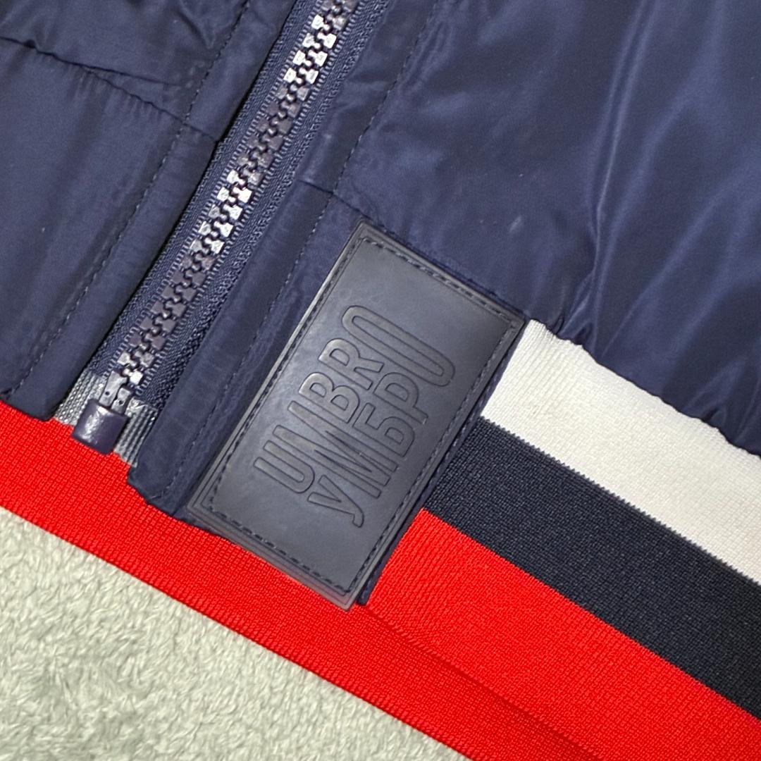 希少 UMBRO アンブロ ナイロンジャケット 紺 L フルジップ ブルゾン