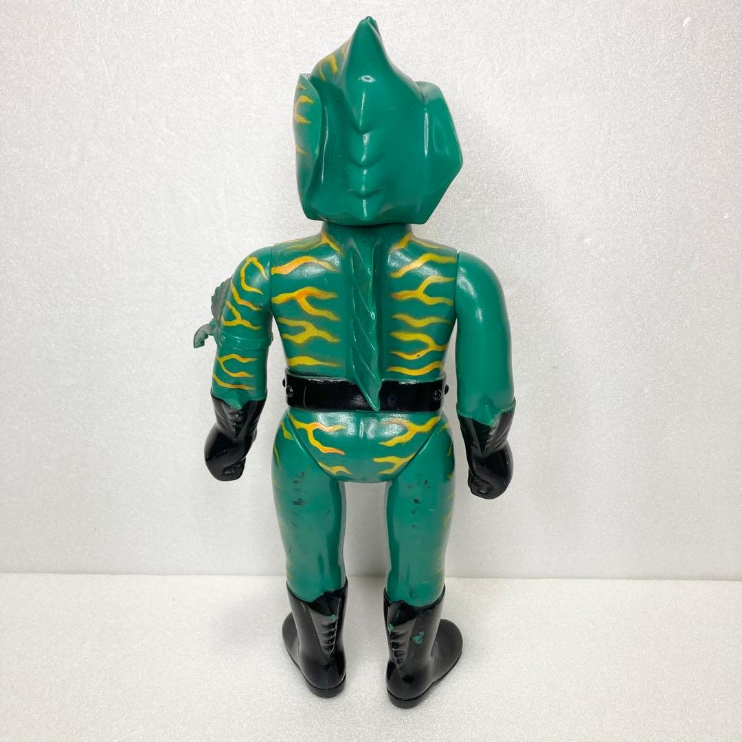 入手困難　激レア　旧バンダイ　仮面ライダー　アマゾン　ソフビ