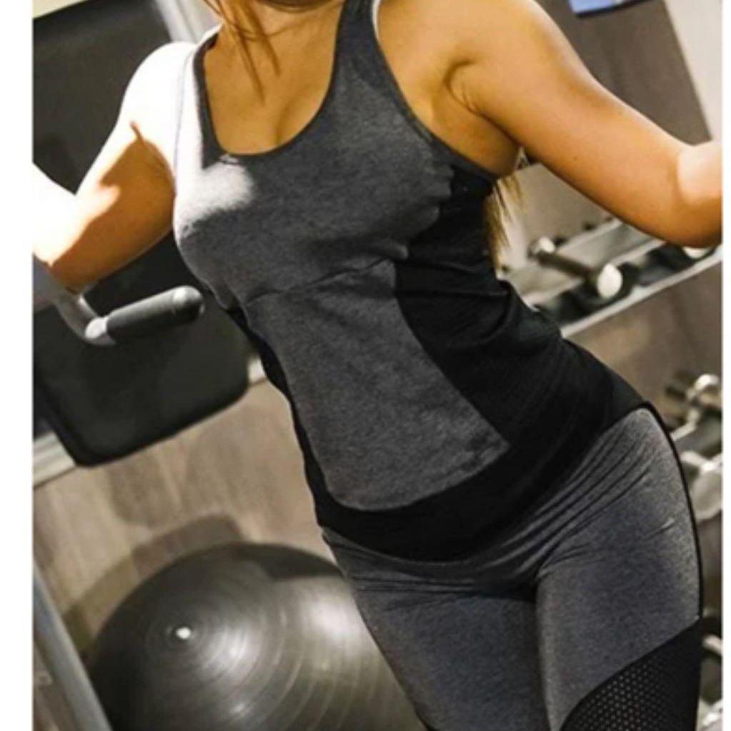 安井友梨　favolink トレーニングウェア　黒　ブラック　Mサイズ上下セット