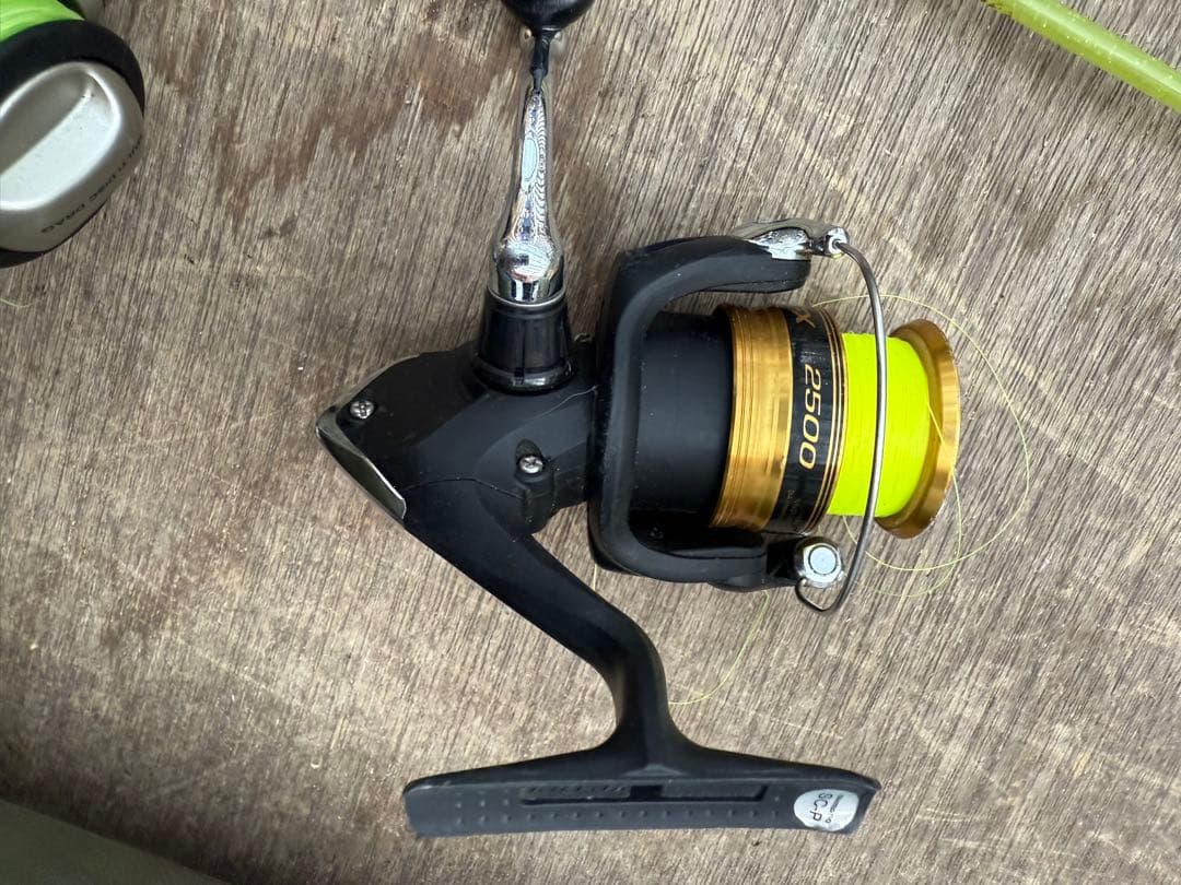 【釣りセット】ロッド3本＋リール2台＋ロッドケース付き