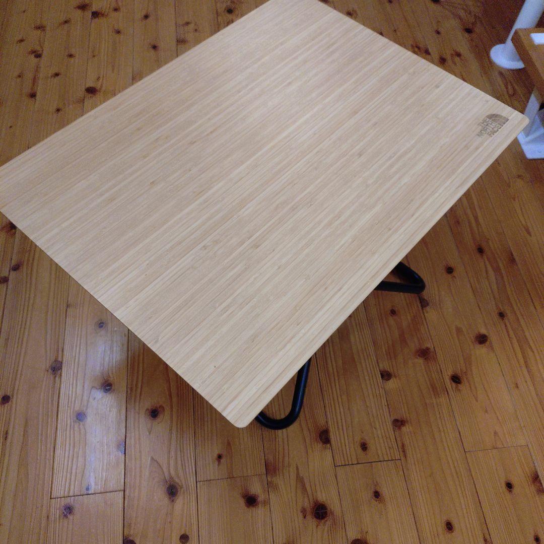 ノースフェイス　キャンプテーブル　お買い得　　【入れ物付】メルカリ最安値