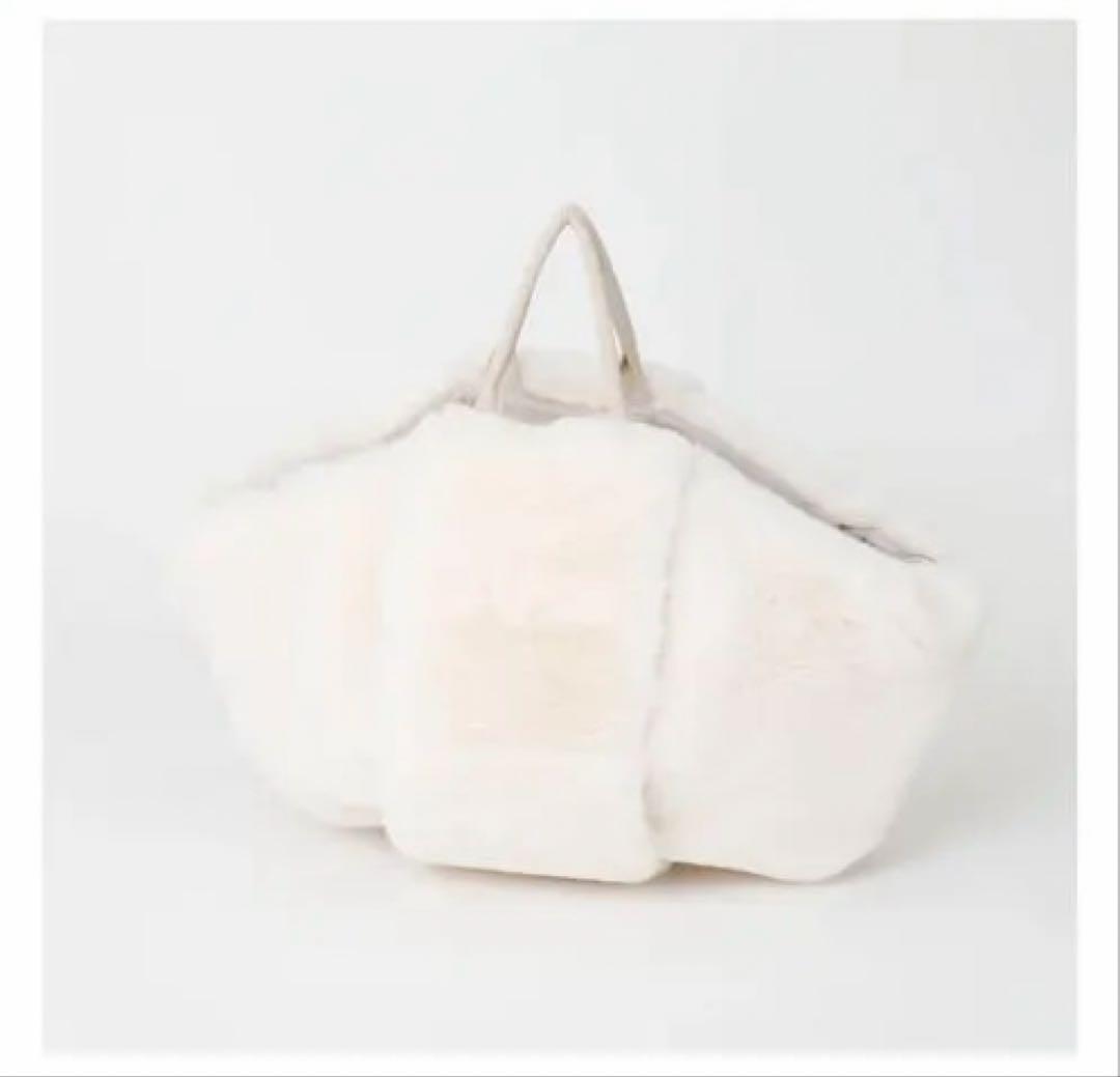 ホワイトファースリングバッグ 小型犬用