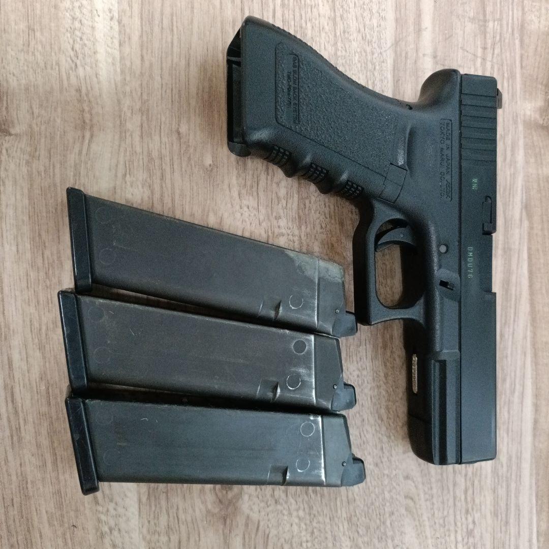 東京マルイ グロック17 gen3 マガジン3本付き