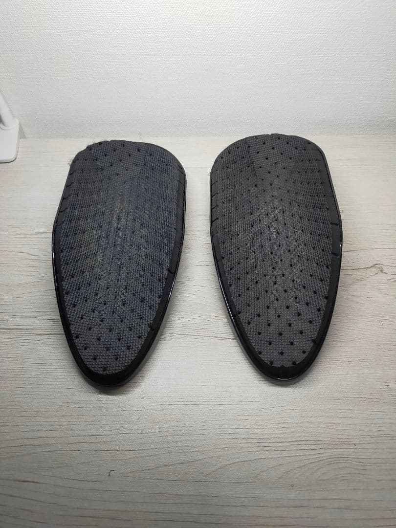 TRIRIG トライリグ　CLOSED BACK CARBON ARM CUPS