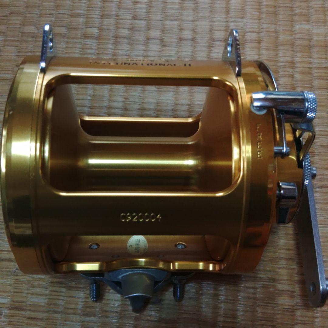 美品PENN インターナショナル80STW 希少ティブロンT-BARハンドル