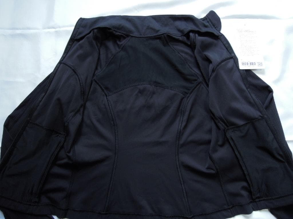 未使用 17800円 ルルレモン クロップ Define ジャケット リブ 6