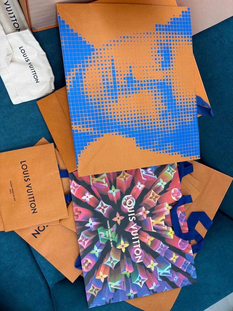 ヴィトン　空箱　紙袋