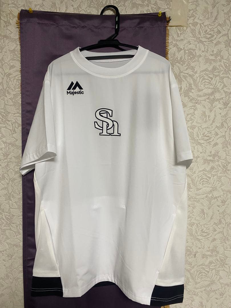 ソフトバンク プロコレ Majestic ホワイト S 週末まで出品