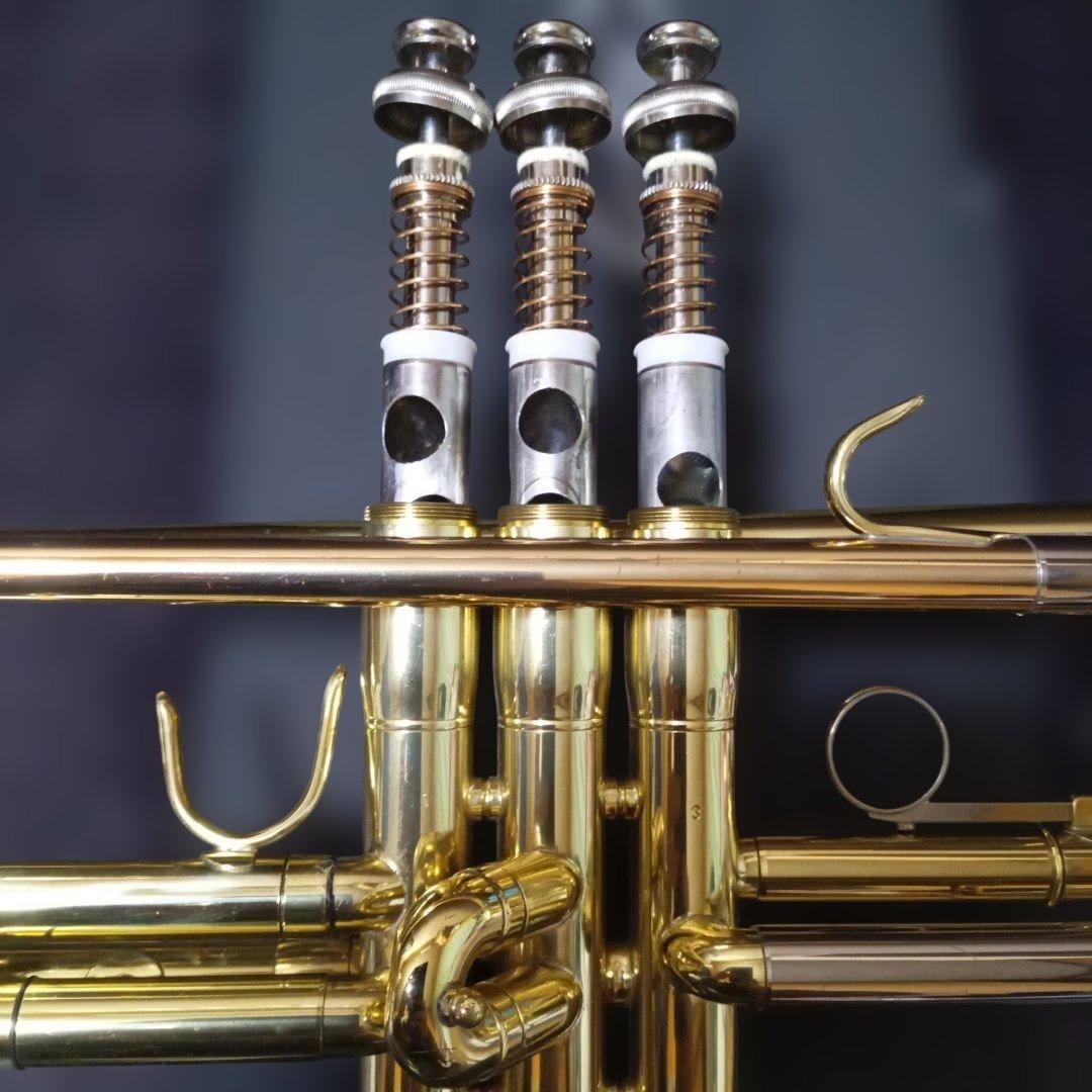 ミネルバ Minerva トランペット MTR-P ゴールド ケース付き 台湾製