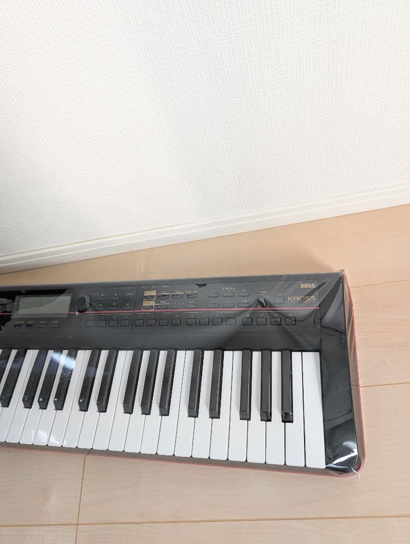 【美品】KORG(コルグ) シンセサイザー 「KROSS-61」
