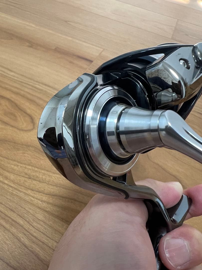 リール DAIWA 18EXIST LT2500