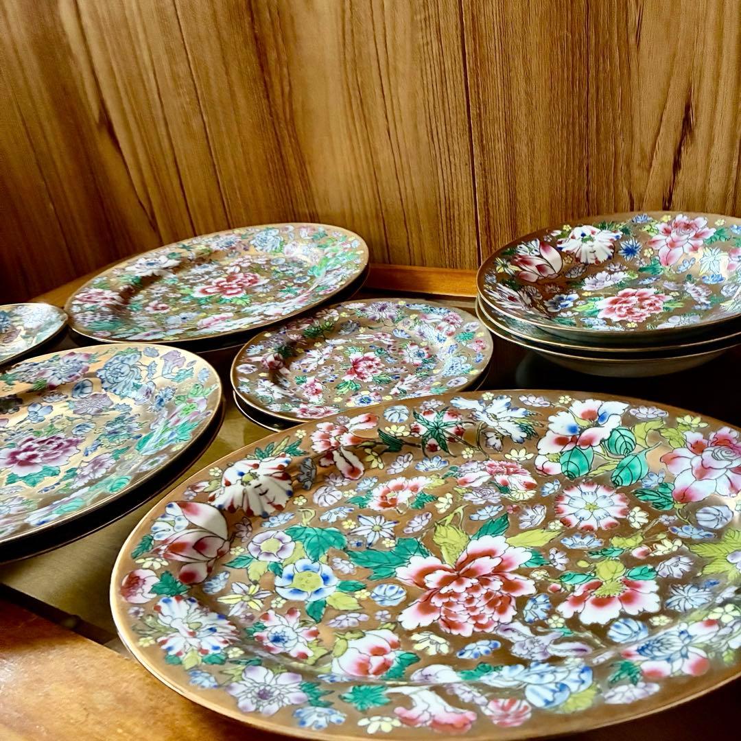 新品未使用　景徳鎮　金彩　絵付け　色絵金彩　ゴールド　食器　皿　12点セット