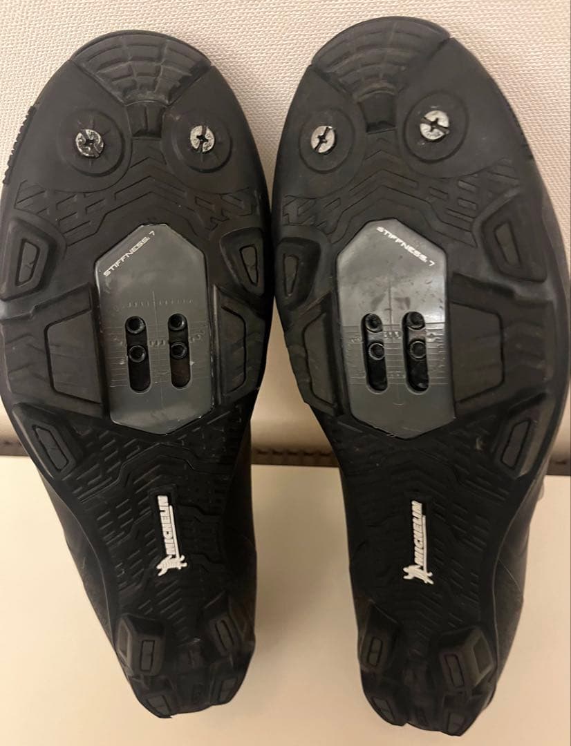 SHIMANO SPDビィンディングシューズ