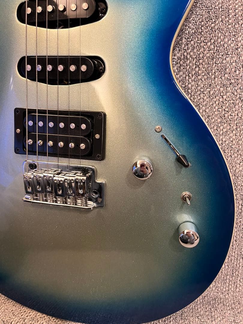 l D エレキギター