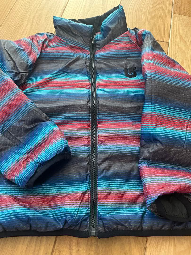 美品　Burton 子ども用スノーボードウェア 上下セット