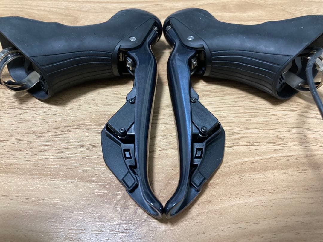 シマノ アルテグラ　R8070 Di2 ワイヤレスユニットセット　11速