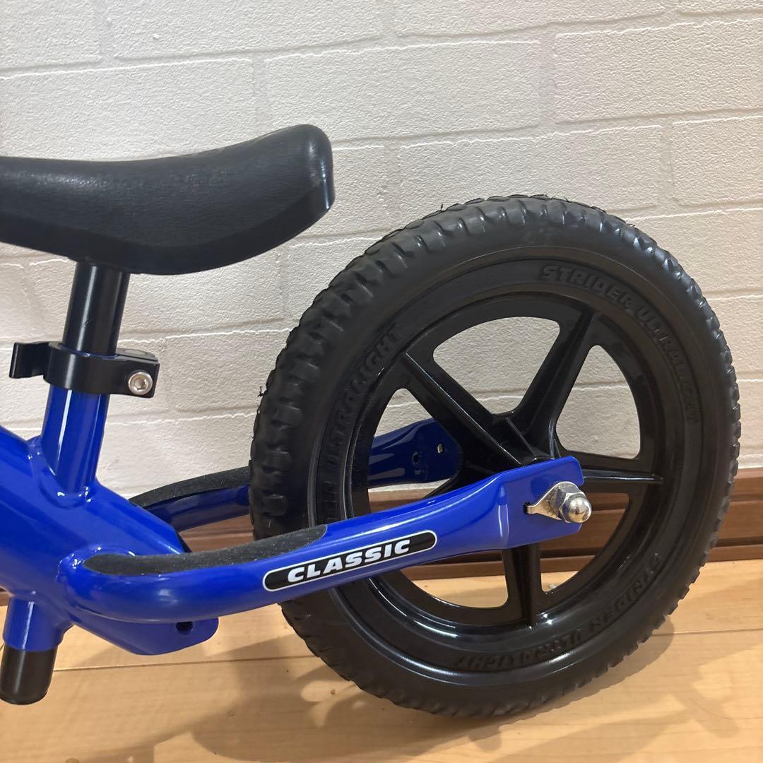 美品　ストライダー　クラシック　ブルー