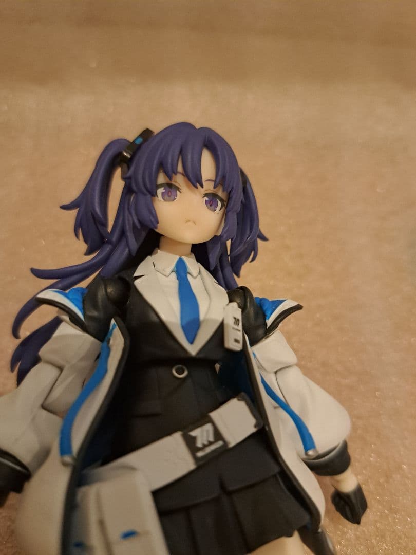 【ほぼ新品】figma ブルーアーカイブ　早瀬ユウカ　フィギュア　1/12