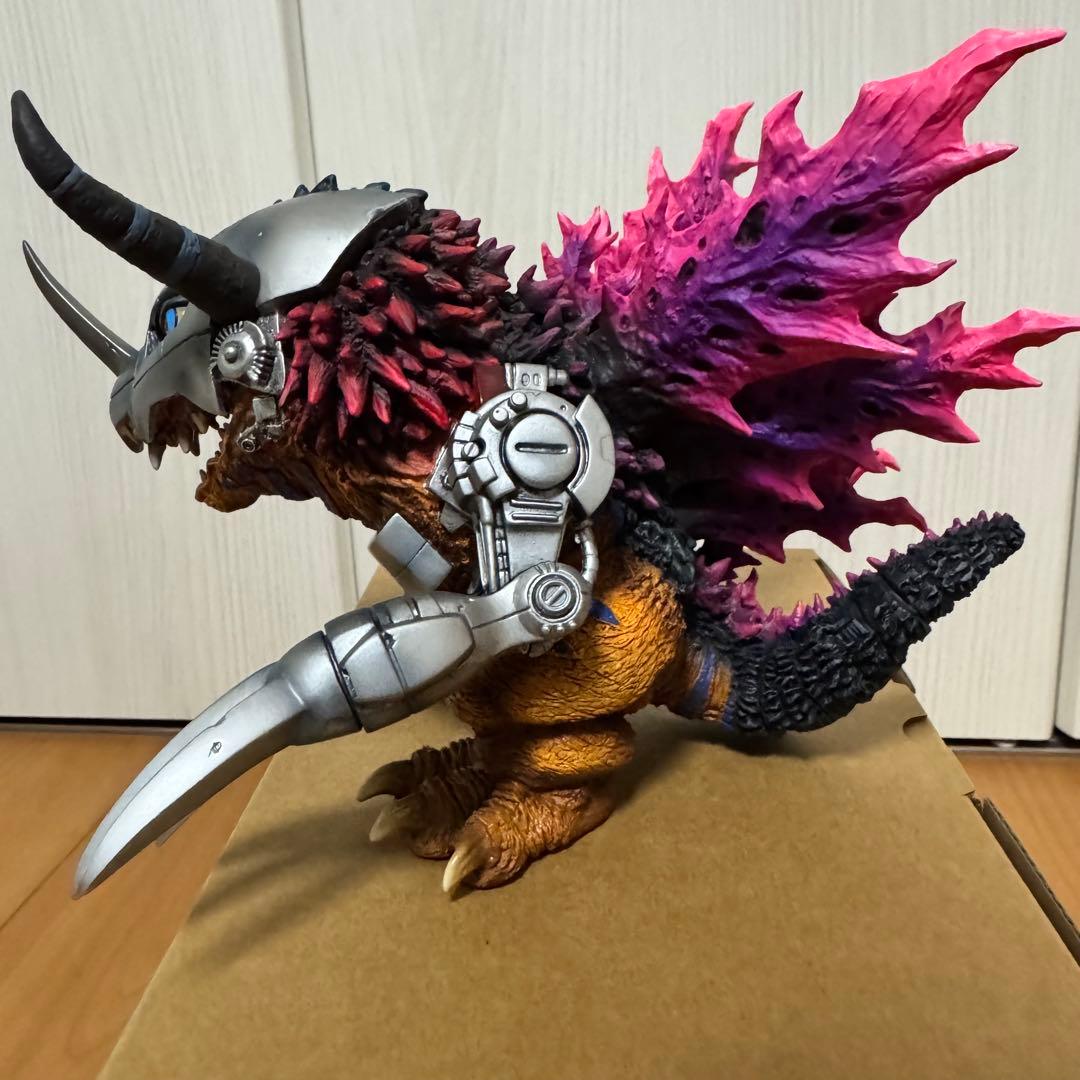 デフォリアル　メタルグレイモン　G侵食モード